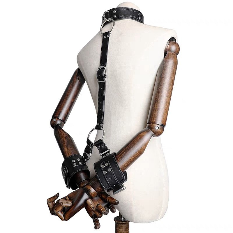 情趣SM束缚调教反背手铐 EMIV