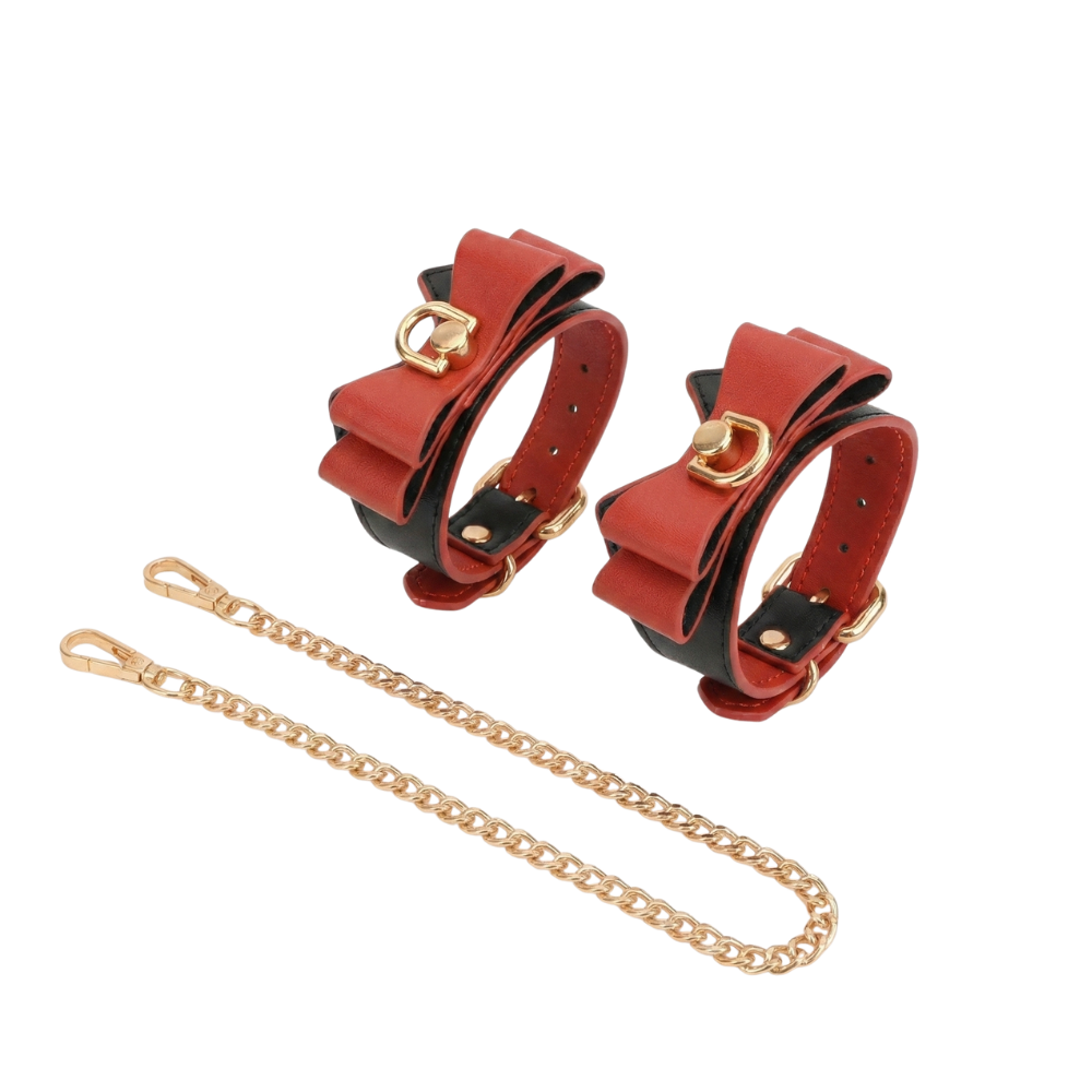束缚类情趣配件展示图，包括手腕束缚与牵引连接组合