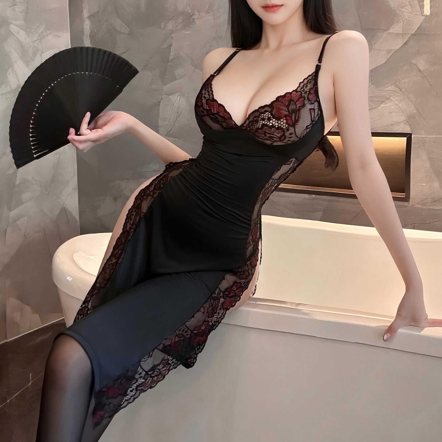 霏慕蕾丝开衩吊带裙 霏慕